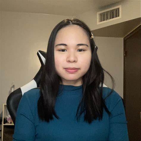 Jillian Rose Reyes Profiles .